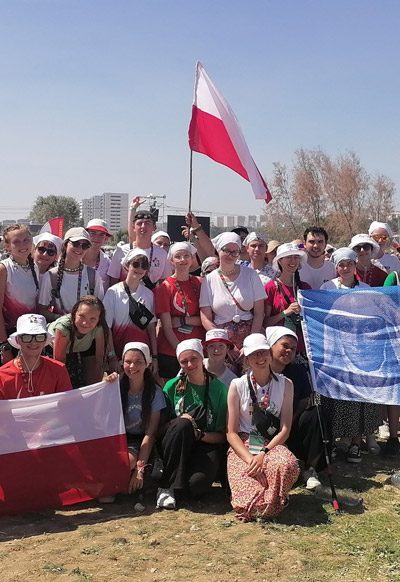 platak Z Prezentkami do Seulu